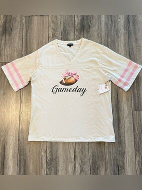 NWT Originality Gameday Football Pink Ribbon V-Neck Jersey Tee L